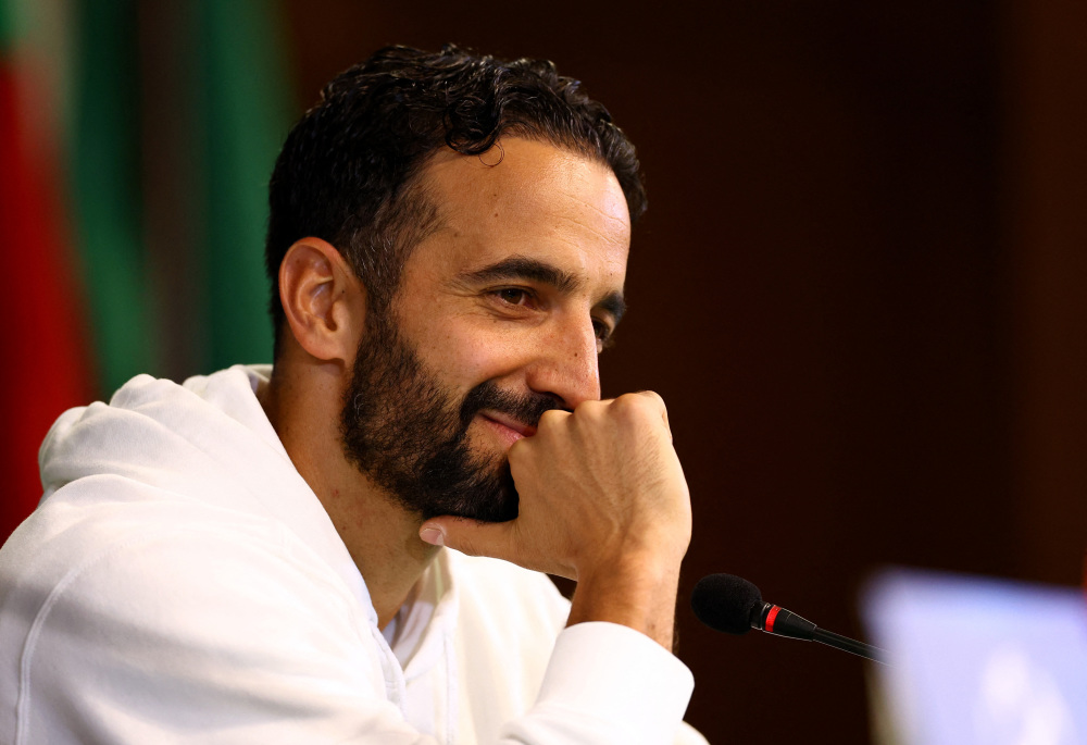 关于赛前欧冠传出新动向，葡萄牙体育调整名单，管理层表态：信心回归，纪律约束更严格的信息