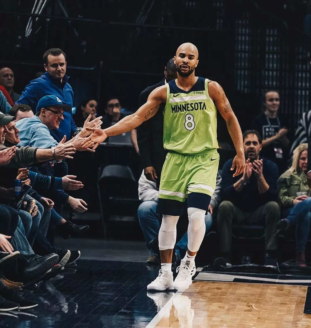 关于明尼苏达森林狼训练开放日；关键时刻状态回暖引欢呼；全明星赛在即；资深球员宣示担当的信息